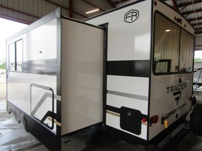 2026 Prime Time Tracer - Photo 4