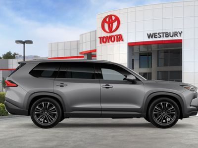 2026 Toyota Grand Highlander Hybrid - Photo 12