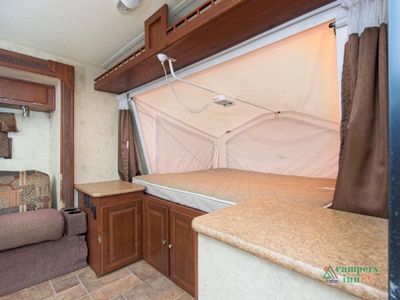 2011 Forest River RV Shamrock - Photo 7