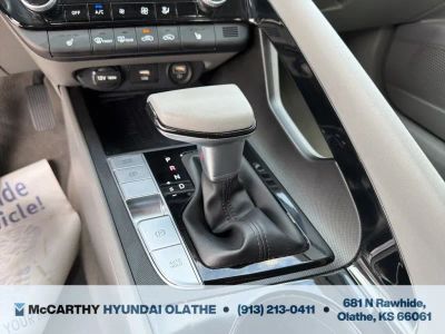 2023 Hyundai Elantra - Photo 10