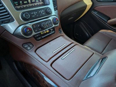 2016 Chevrolet Suburban — photo 14 view