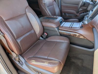 2016 Chevrolet Suburban — photo 23 view