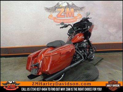 2025 Harley-Davidson Road Glide - Photo 4