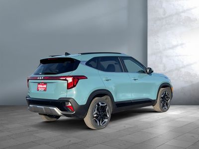 2026 Kia Seltos — engine compartment view