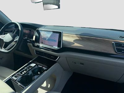 2026 Volkswagen Atlas — photo 24 view