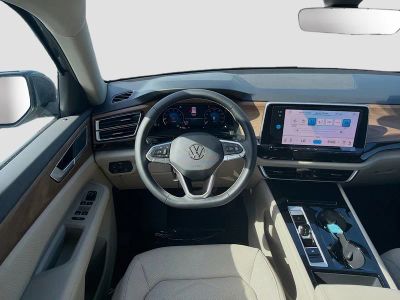 2026 Volkswagen Atlas — photo 17 view