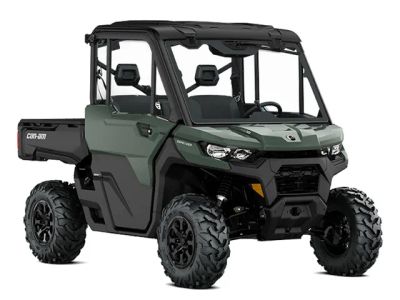 2026 Can-Am® Defender DPS CAB HD10 — front three-quarter view