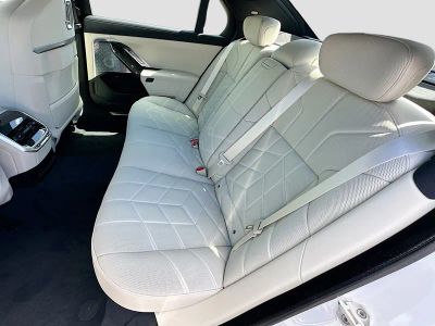 2026 BMW 7 Series — photo 19 view