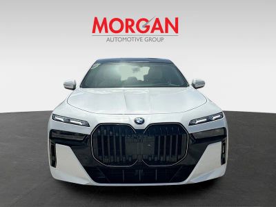 2026 BMW 7 Series — side profile view
