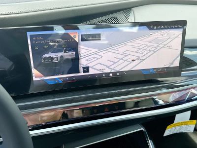 2026 BMW 7 Series — photo 10 view