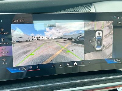 2026 BMW 7 Series — photo 12 view