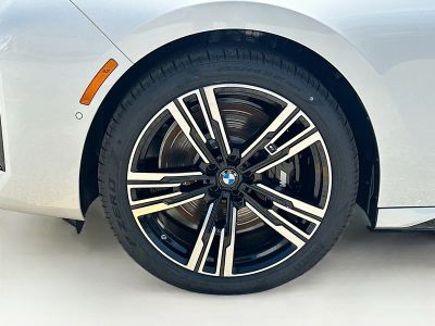 2026 BMW 7 Series — photo 25 view