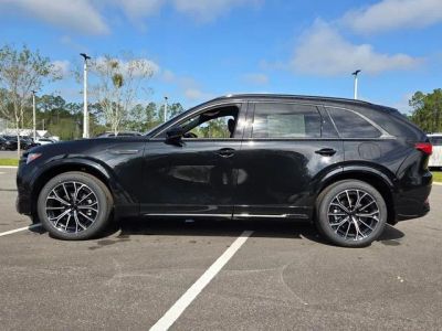2026 Mazda CX-70 — side profile view