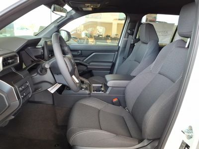 2026 Toyota 4Runner — photo 10 view