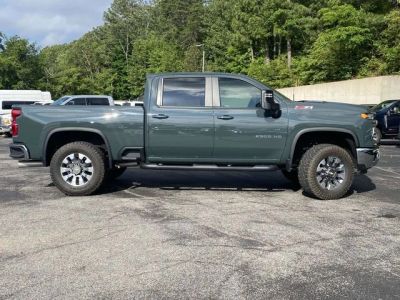 2025 Chevrolet Silverado 2500HD - Photo 2