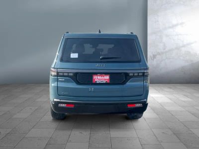 2026 Jeep Grand Wagoneer - Photo 9