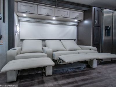 2026 Thor Motor Coach Riviera - Photo 10