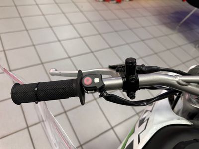 2026 Kawasaki KLX230R S - Photo 4