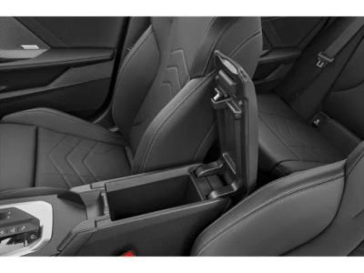 2026 BMW 2 Series — photo 16 view