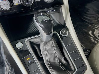 2023 Volkswagen Jetta - Photo 24