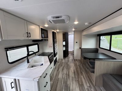 2026 Jayco Jay Flight SLX - Photo 11