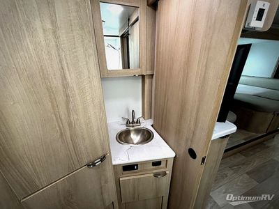 2023 Winnebago Micro Minnie - Photo 13