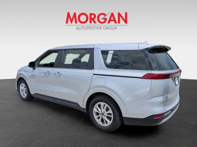 2022 Kia Carnival — engine compartment view
