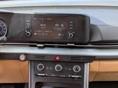 2022 Kia Carnival — photo 21 view