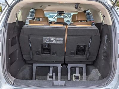 2022 Kia Carnival — photo 13 view