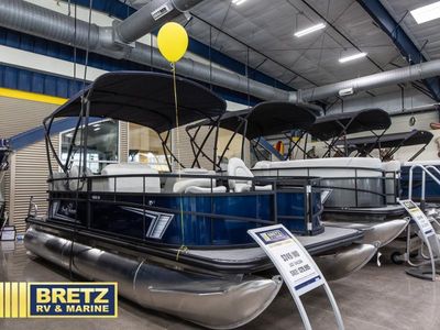 2026 SunChaser Vista Fish - Photo 1