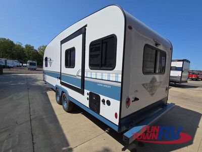 2025 Gulf Stream RV Vintage Yellowstone - Photo 3