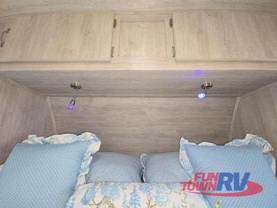 2025 Gulf Stream RV Vintage Yellowstone - Photo 39