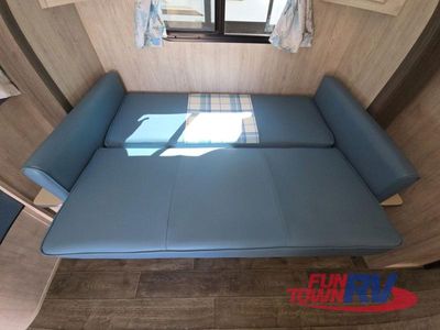 2025 Gulf Stream RV Vintage Yellowstone - Photo 29