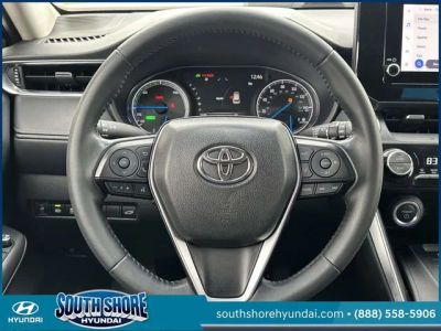 2023 Toyota Venza - Photo 15
