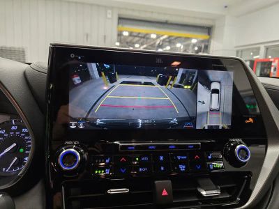 2021 Toyota Highlander — photo 24 view