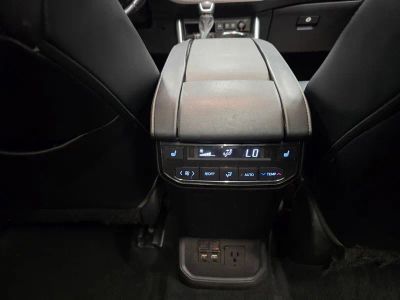 2021 Toyota Highlander — photo 39 view