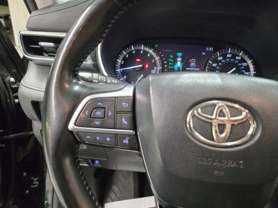 2021 Toyota Highlander — photo 19 view