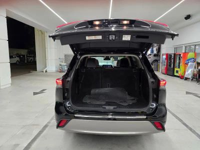 2021 Toyota Highlander — photo 44 view