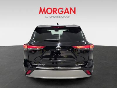2021 Toyota Highlander — detail view