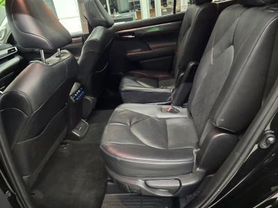 2021 Toyota Highlander — photo 33 view