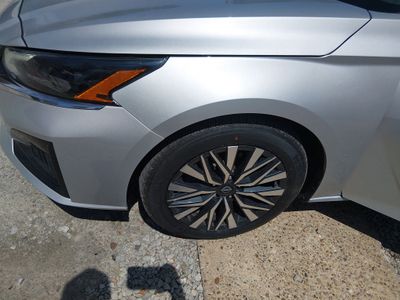 2024 Nissan Altima — photo 10 view
