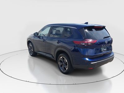 2025 Nissan Rogue — detail view