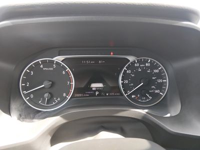 2025 Nissan Rogue — photo 14 view