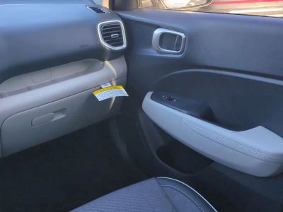 2026 Hyundai VENUE — photo 19 view