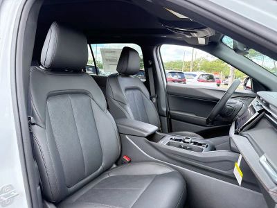 2026 Jeep Cherokee — photo 27 view
