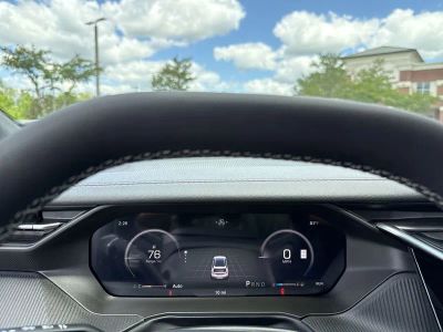2026 Jeep Cherokee — photo 17 view
