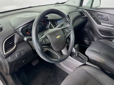 2020 Chevrolet Trax — photo 7 view