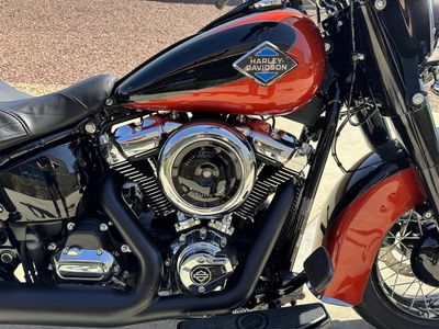 2025 Harley-Davidson FLHC - Heritage Classic - Photo 12