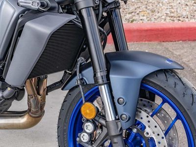 2025 Yamaha MT-09 - Photo 15