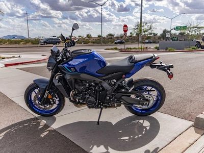2025 Yamaha MT-09 - Photo 13